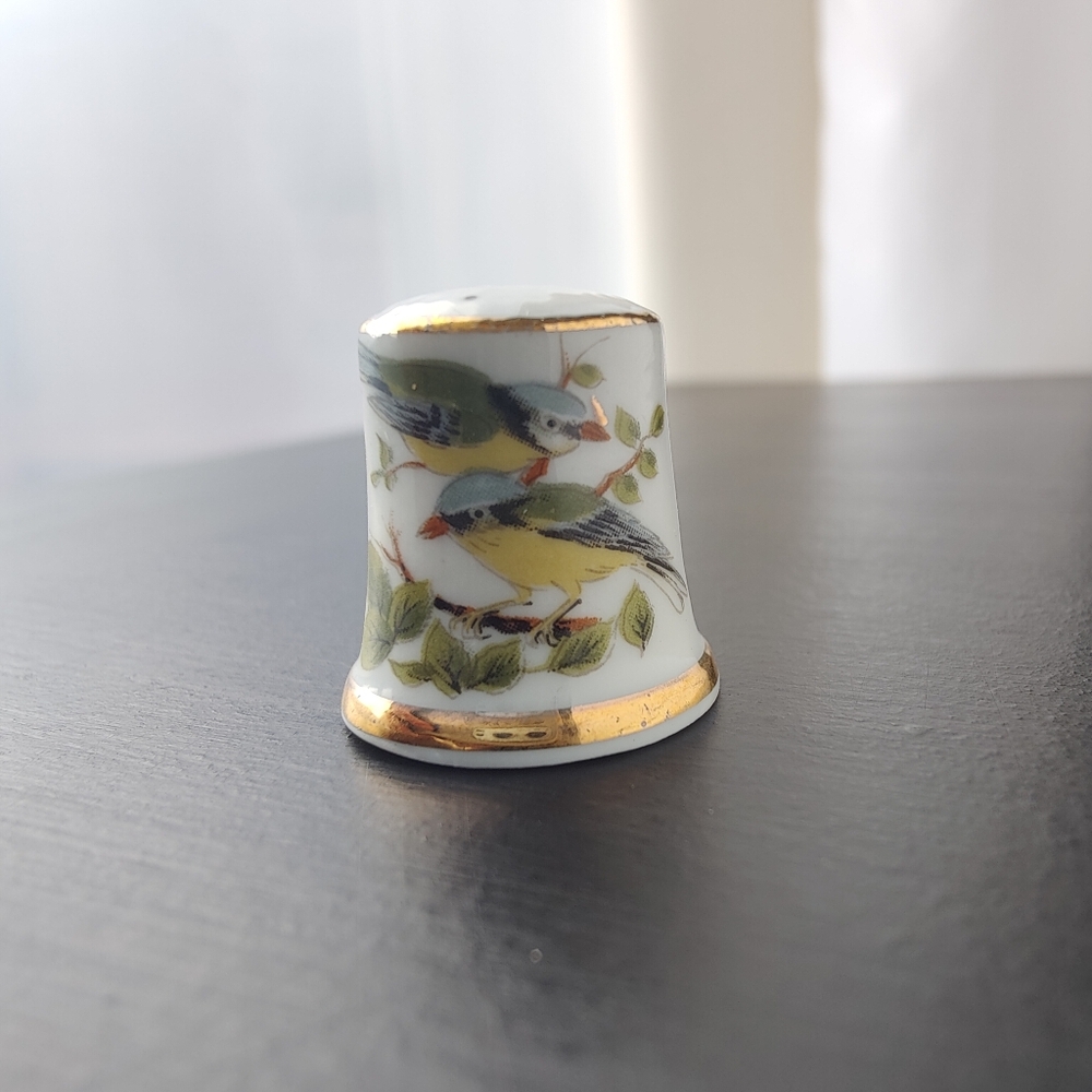 Ceramic Thimble with Bird Design and Gold Accents